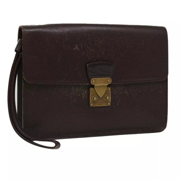LOUIS VUITTON Taiga Kourad Clutch Bag Acajou - Picture 1 of 16